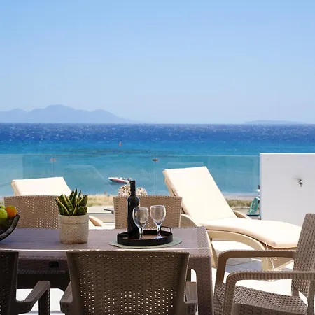 Aegean Eyes 3bd House βy The Sea Kéfalos