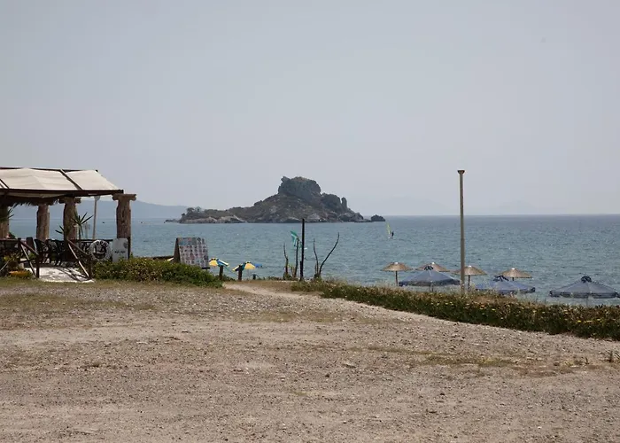 Aegean Eyes 3bd House βy The Sea *