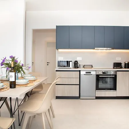 Aegean Eyes 3bd House βy The Sea بيت للعطل *