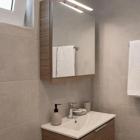 Holiday home Aegean Eyes 3bd βy The Sea *